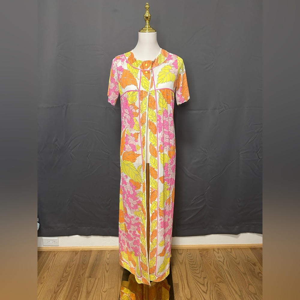 STUNNING rare authentic vintage Emilio Pucci psychedelic Robe/Jacket